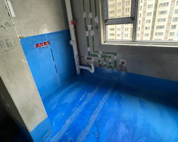 厨房防水：渗漏维修、整体重做、管根处理等，全面解决你的防水难题