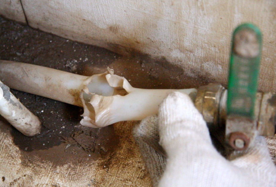 漏气管道漏水怎么办?